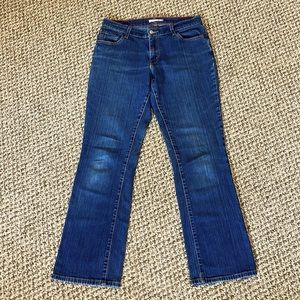 Levi’s 550 Relaxed Boot Cut Jeans Size 8